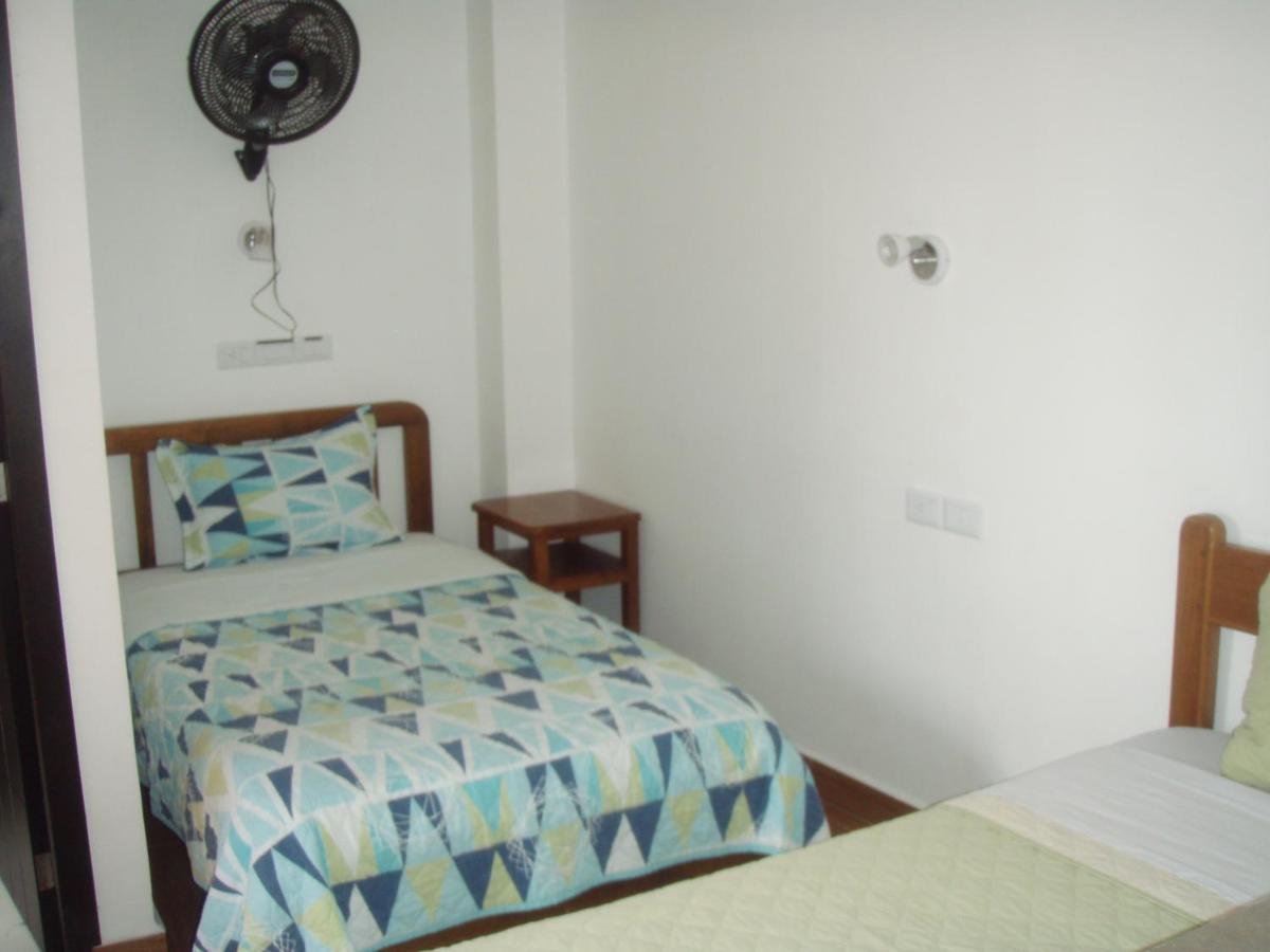 Hostal Limoncocha Tena Buitenkant foto