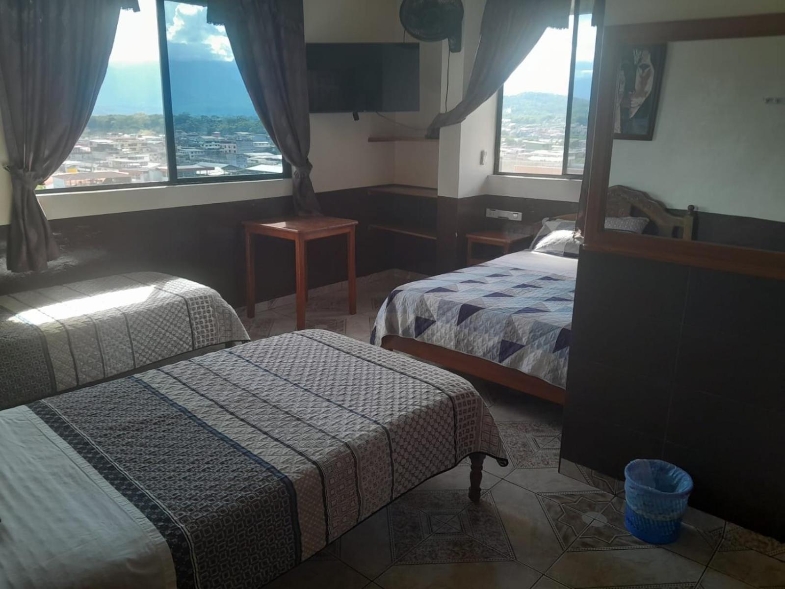 Hostal Limoncocha Tena Buitenkant foto