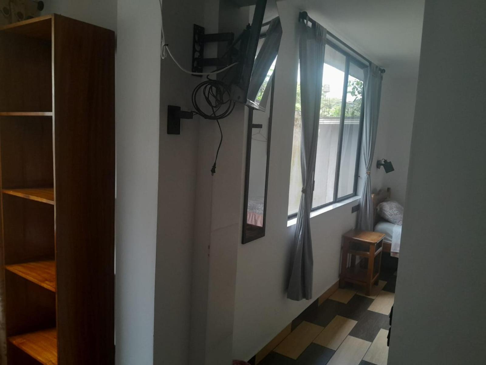 Hostal Limoncocha Tena Buitenkant foto