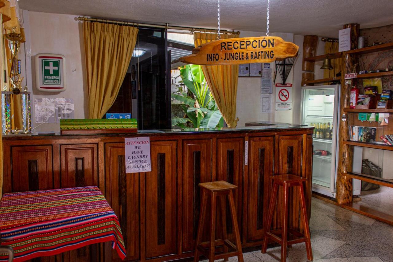Hostal Limoncocha Tena Buitenkant foto